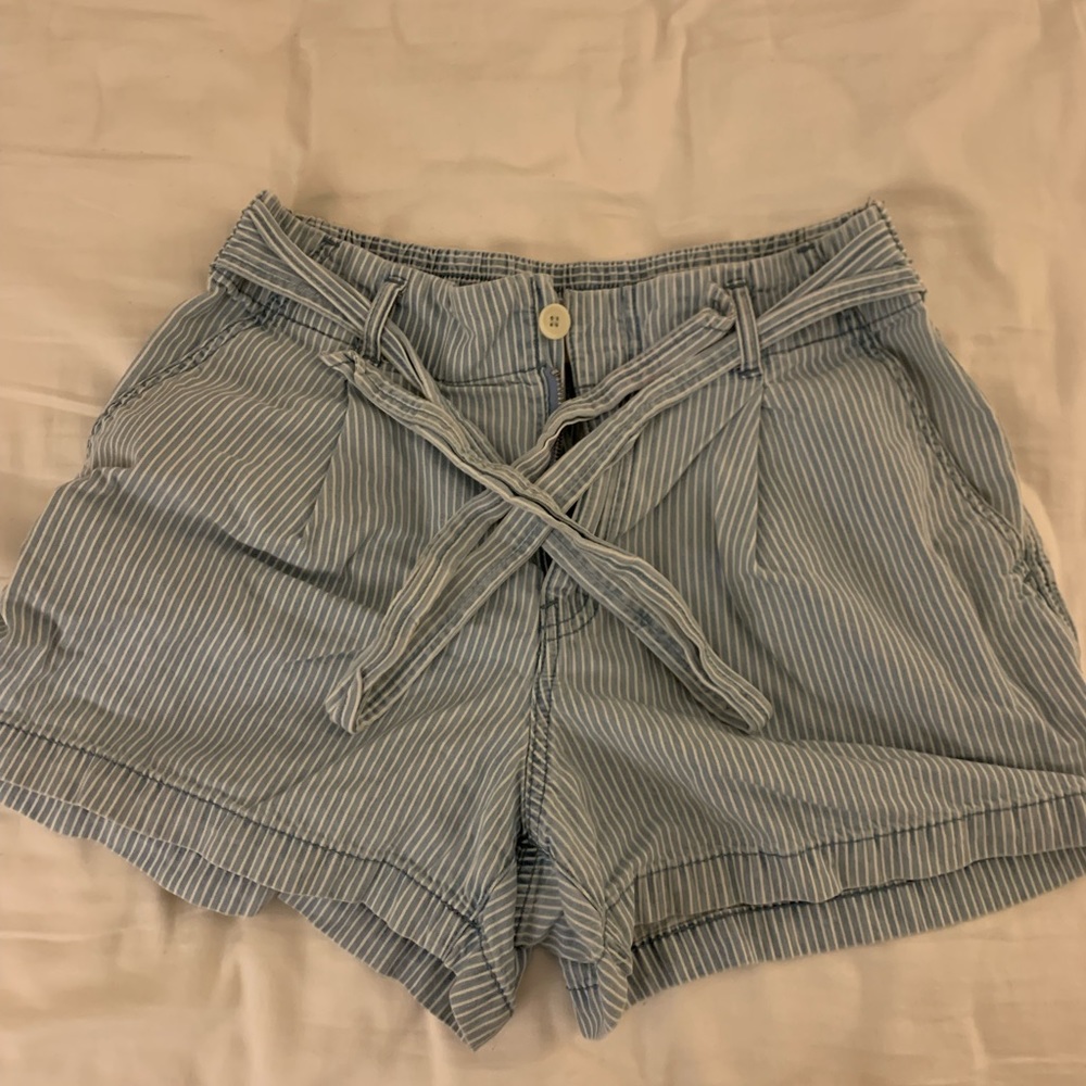 Gap shorts